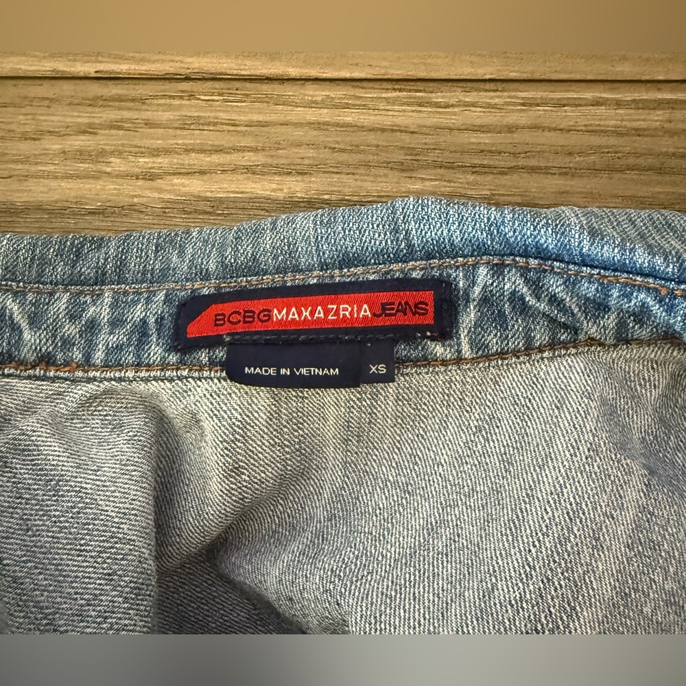 Vintage BCBGMAXAZRIA JEANS Women’s Denim Jacket - Size XS - Picture 6 of 7